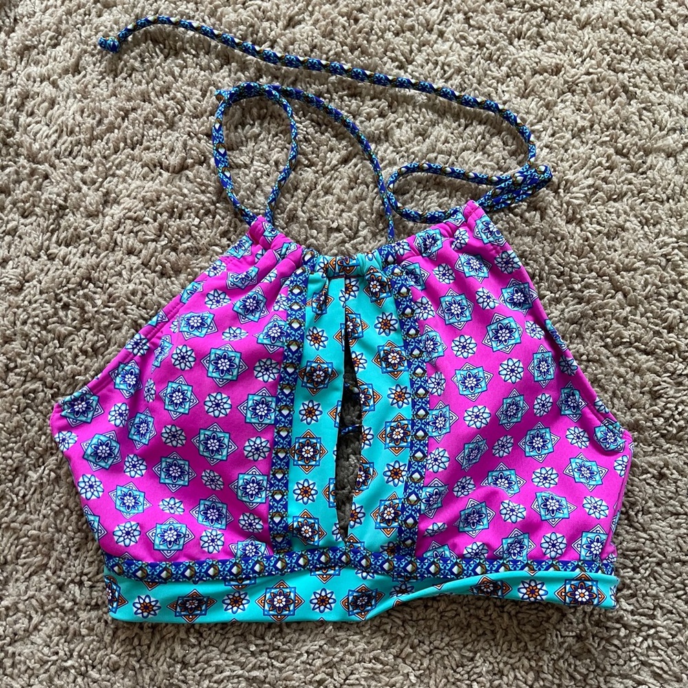 Bikini top